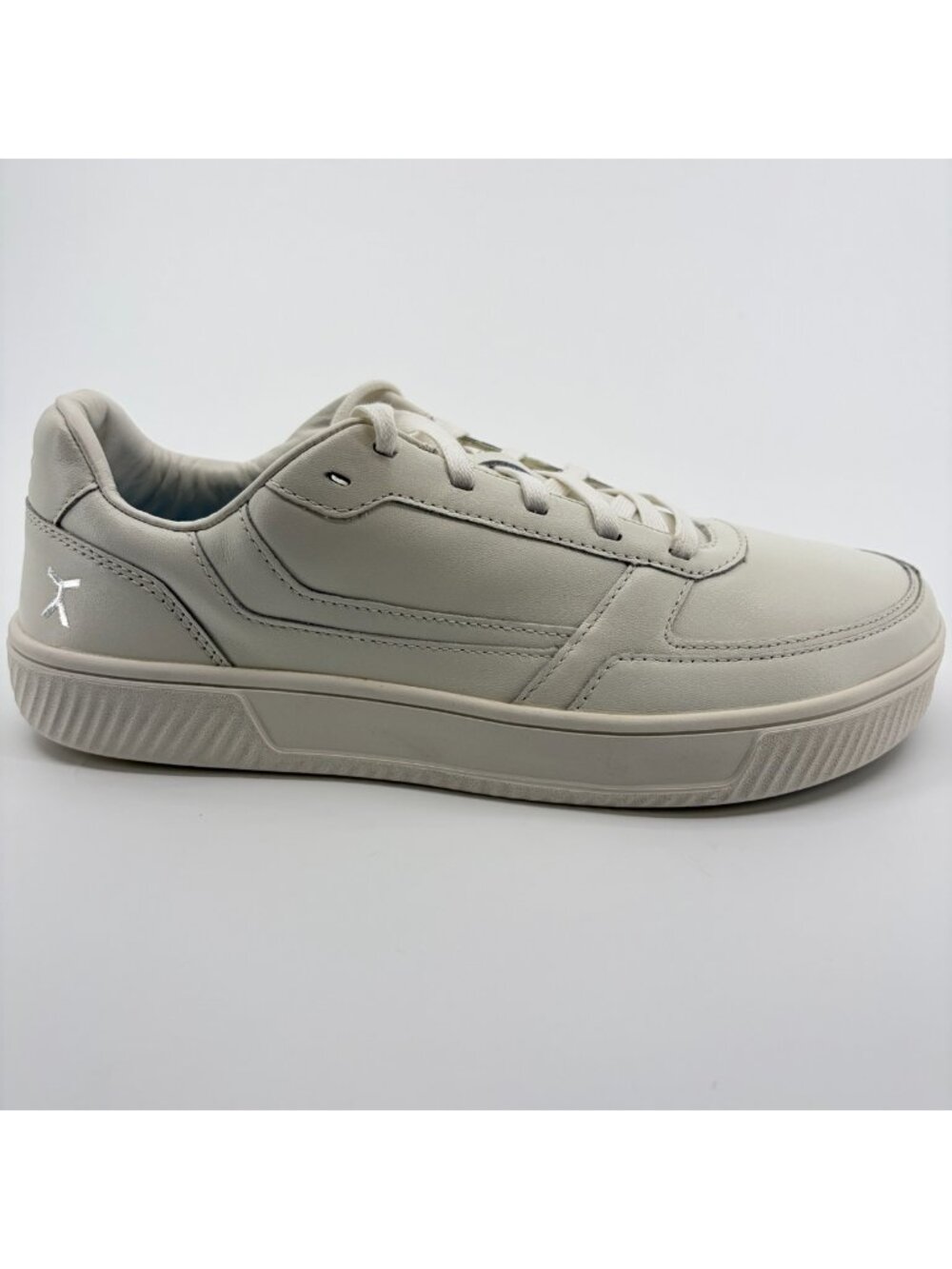 Flux Footwear Adapt Leather Trainer White Mens Size 9 Womens 10.5 Athletic Shoes